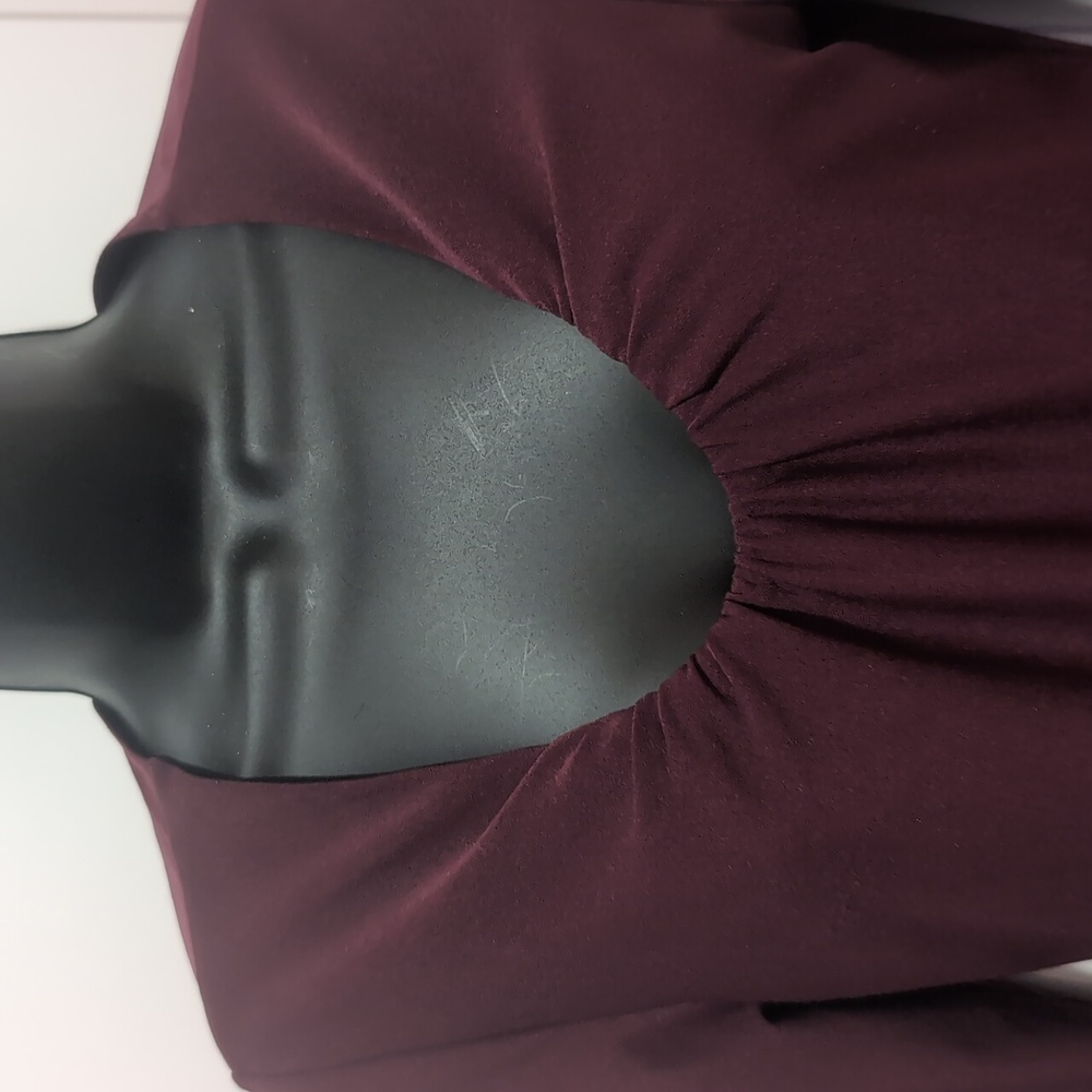 Ladies top - Picture 2 of 5